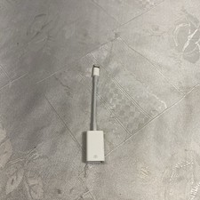 GENUINE Apple Lightning to USB Camera Adapter White A1440 MD821AM/A picture