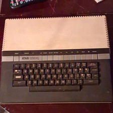 Atari 1200XL Vintage Home Computer Made in USA Serial No. 037796 picture