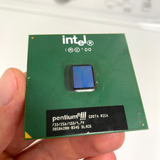 FSB Intel Pentium III SL3XY 733 MHz vintage 733/256 Ko/133 MHz 370 1,7 V picture