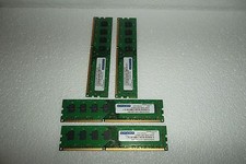 16GB (4x 4GB) PC3-12800U DDR3 Desktop Memory Non-ECC 1600MHz AVF6451U64F1600G7 picture