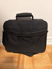 Kensington SP30 15.6