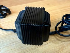 Creative I-Trigue 3300 Power Supply Brick UA-1450 13.5V 5A PC Speakers Adaptor picture