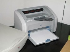 HP LaserJet 1020 Workgroup Laser Printer Solenoid rebuilt, No Paperjam w TONER picture