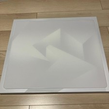 GLSSWRKS Polarity Glass Gaming Mouse Pad White Pre-owned picture