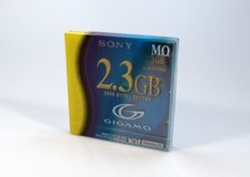 1x Unopened Sony 3.5inch 2.3GB Rewritable MO Disk picture