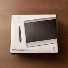 Wacom Intuos Pro Medium Special Edition PTH-651/S Pen Touch Graphics Tablet picture
