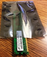 Micron MT16HTF12864AY-53EB1 1GB DDR2-533 PC2-4200U 240-Pin DIMM Memory Module picture