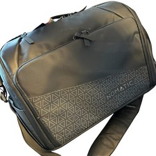 NOMATIC Messenger Bag V2, TSA Ready Laptop Sleeve, 15L Volume, Magnetic Strap picture