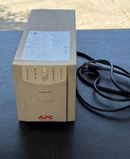 APC Smart UPS 700VA - Uninterruptible Power Supply 450W picture
