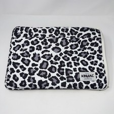 Kinmac Original M.L. Limited Edition laptop Carrying Case. 15.5x11