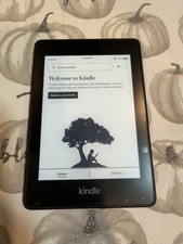 kindle paperwhite 10th generation 8GB  Great Condition  picture