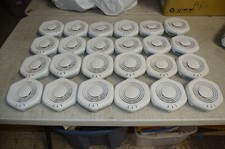 Lot of 24 Juniper WLA532-US Wireless LAN Access Points picture