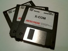 Micro Prose X-COM IBM UFO: ENEMY UNKNOWN V1.2  1994 game on 3.5