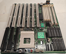 Socket 3 *EDO* VESA Motherboard PCChips M912 UMC (UM8498/8496)  8 MB RAM + Bonus picture