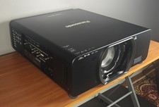 Panasonic PT-DZ10KU DLP Projector 10K NEW LAMP Parts/Repair TESTED SEE VIDEO picture