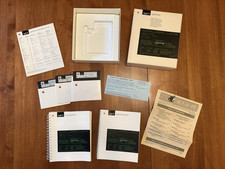 Apple II AppleWorks A2D4501/A. Macintosh Vintage Software w Packaging Great Cond picture