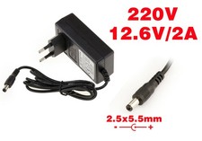 Alimentation externe - 220V vers 12.6V 2A - Embout 2.5 x 5.5mm picture