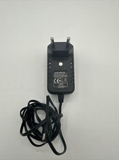 MANHATTAN VIDEO SPLITTER for 2 vga monitors 2 ports zpp300700000 9V 300mA picture