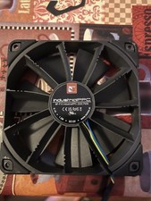Noctua NF-F12 Industrial PPC-2000 PWM ~~9 FANS~~ picture