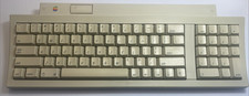 Apple Keyboard M0487 Macintosh IIgs ADB Keyboard Vintage Tested w/ Coiled Cable picture