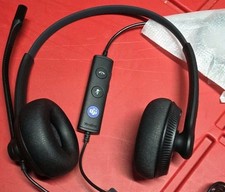 yealink UH34 Lite Dual Teams USB Wired Headset Certified for Microsoft Teams picture