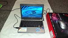 HP Chromebook Model 11-v031nr S/N: 8CG0226TQ2 w/Kensington Mouse & Power Charger picture