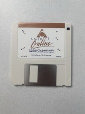 Rare America Online AOL 3.5 Floppy Disk - 1989 Version 1.0 Macintosh Quantum picture