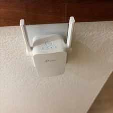 TP Link AC1200 Wi Fi Range Extender RE305 Dual Band 2.4GHz 5GHz White picture