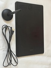 Wacom PTH660 Intuos Pro Drawing Tablet picture