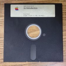 Vintage 1984 Apple IIe 5.25 Floppy Disk Introduction Inside Story 691-0020-A picture