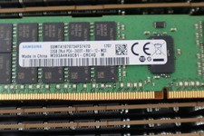 Lot of 50 Mixed Brands PC4 32GB 2400T-R Server RAM picture