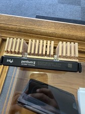 VINTAGE | Genuine Intel Pentium II SL2HA 300MHz Slot 1 CPU Processor picture