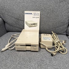 Commodore 1581 3.5” Floppy Disk Drive PSU Manual Serial Cable Powers On picture