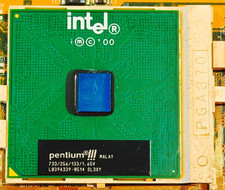 Coppermine 733 Intel Pentium III 733/256/133/1.65V SL4CJ Socket 370✔️HS Compound picture