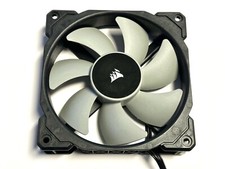 Corsair CO-9050039 Ml120 120mm PWM Premium Magnetic Levitation Fan - Black picture