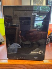 SEAGATE SRN04D 4-BAY 4TB NAS - Used in great condition. picture