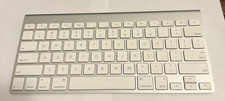 Apple A1314 Silver Slim Aluminum Wireless Bluetooth QWERTY Keyboard Tested great picture
