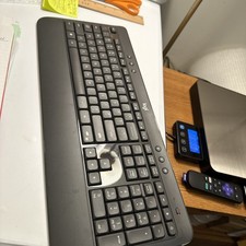 Logitech K540 wireless keyboard black picture