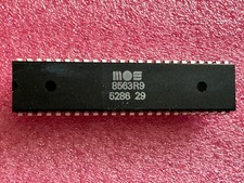 MOS 8563R9 VIC chip for Commodore 128, working.  #52 86 picture