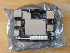 LattePanda V1 2G RAM 32G eMMC X0016OMTBN - Used Very Good picture