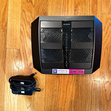 NETGEAR Nighthawk X6 R8000 AC3200 Tri-Band Router 4-Port USB Black picture