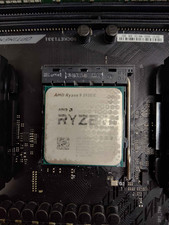 AMD Ryzen 9 5950X Processor (3.4 GHz, 16 Cores, Socket AM4) picture