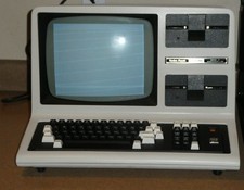 Vintage Computer Radio Shack TRS-80 Model 4 Microcomputer 64K RAM, Untested picture