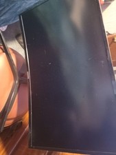 Samsung Essential 27