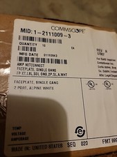 NEW (10) COMMSCOPE 1-2111009-3 Faceplate Single Gang/2 Port/Alpine White picture