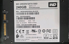 Western Digital WDS240G2G0A-00JH30 2.5