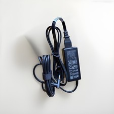 Genuine HP 45w Blue Tip Laptop Charger L25296-001 741727-001 picture