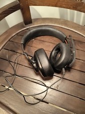 JBL QUANTUM 400 headset headphones headphones  picture