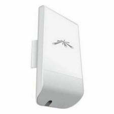 Ubiquiti Networks NanoStation LOCOM2 2.4 Ghz Airmax Wireless Access Point picture