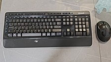 Microsoft Wireless Comfort 3050 Desktop Keyboard and Mouse Combo US QWERTY picture